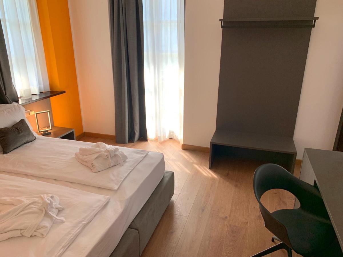 Guest House Le Cassandre 松德里奥 外观 照片