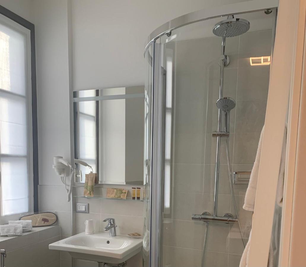 Guest House Le Cassandre 松德里奥 外观 照片