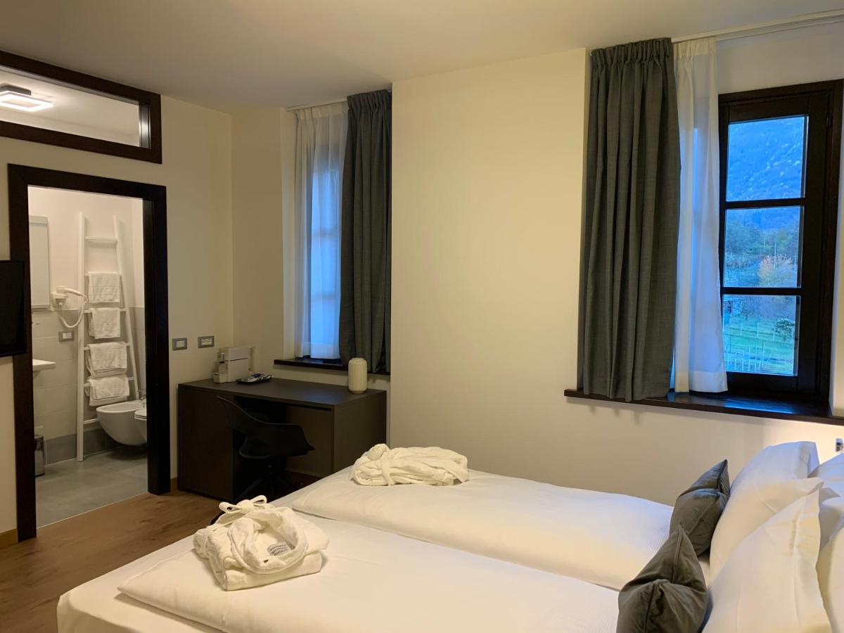 Guest House Le Cassandre 松德里奥 外观 照片